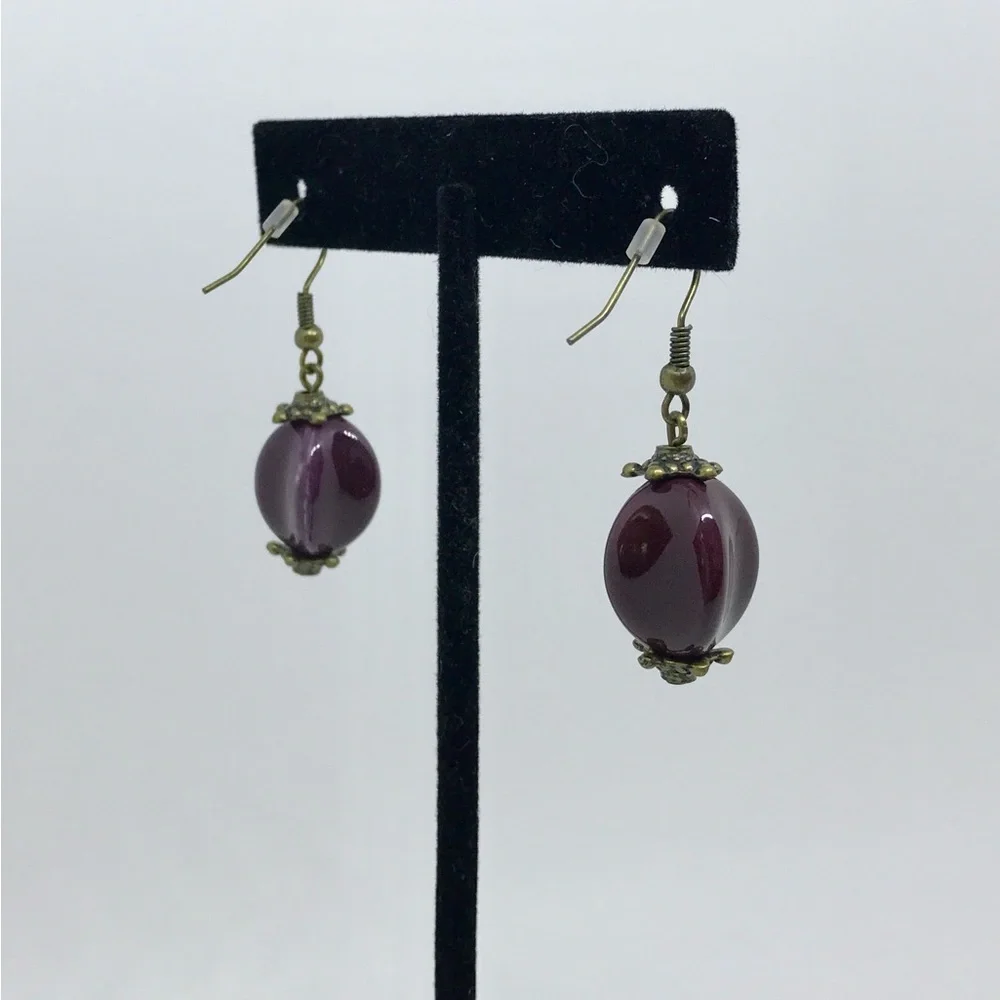 NWOT Premier Designs earrings “Purple Iris” ceramic stones - Picture 2 of 2